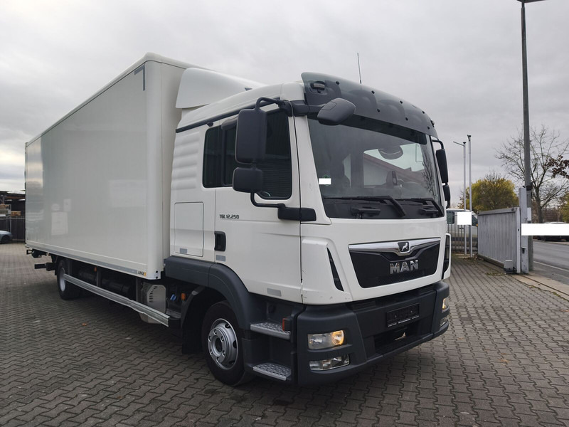 MAN TGL 12.250 Koffer Euro 6 4x2 LBW AHK (33) - Camion fourgon: photos 1 MAN TGL 12.250 Koffer Euro 6 4x2 LBW AHK (33) - Camion fourgon: photos 1