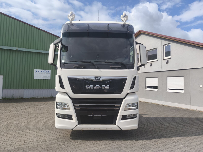 MAN TGX 26.460 BDF Euro 6 6x2 - Châssis cabine: photos 2 MAN TGX 26.460 BDF Euro 6 6x2 - Châssis cabine: photos 2
