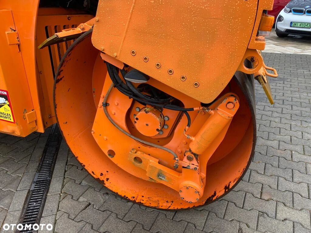 Rouleau compresseur Ammann AV95-2 / Vibrations / 1 Owner / NEW Service Ammann AV95-2 / Vibrations / 1 Owner / NEW Service: photos 13