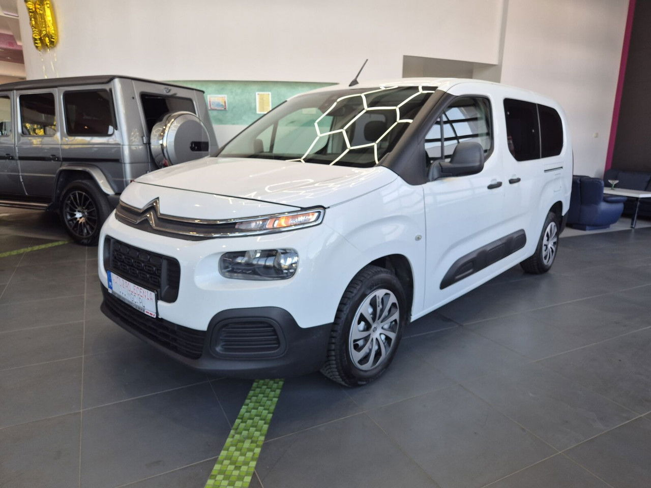 Citroën Berlingo 1.2 / 1 Owner / Serviced - Fourgon utilitaire: photos 2 Citroën Berlingo 1.2 / 1 Owner / Serviced - Fourgon utilitaire: photos 2