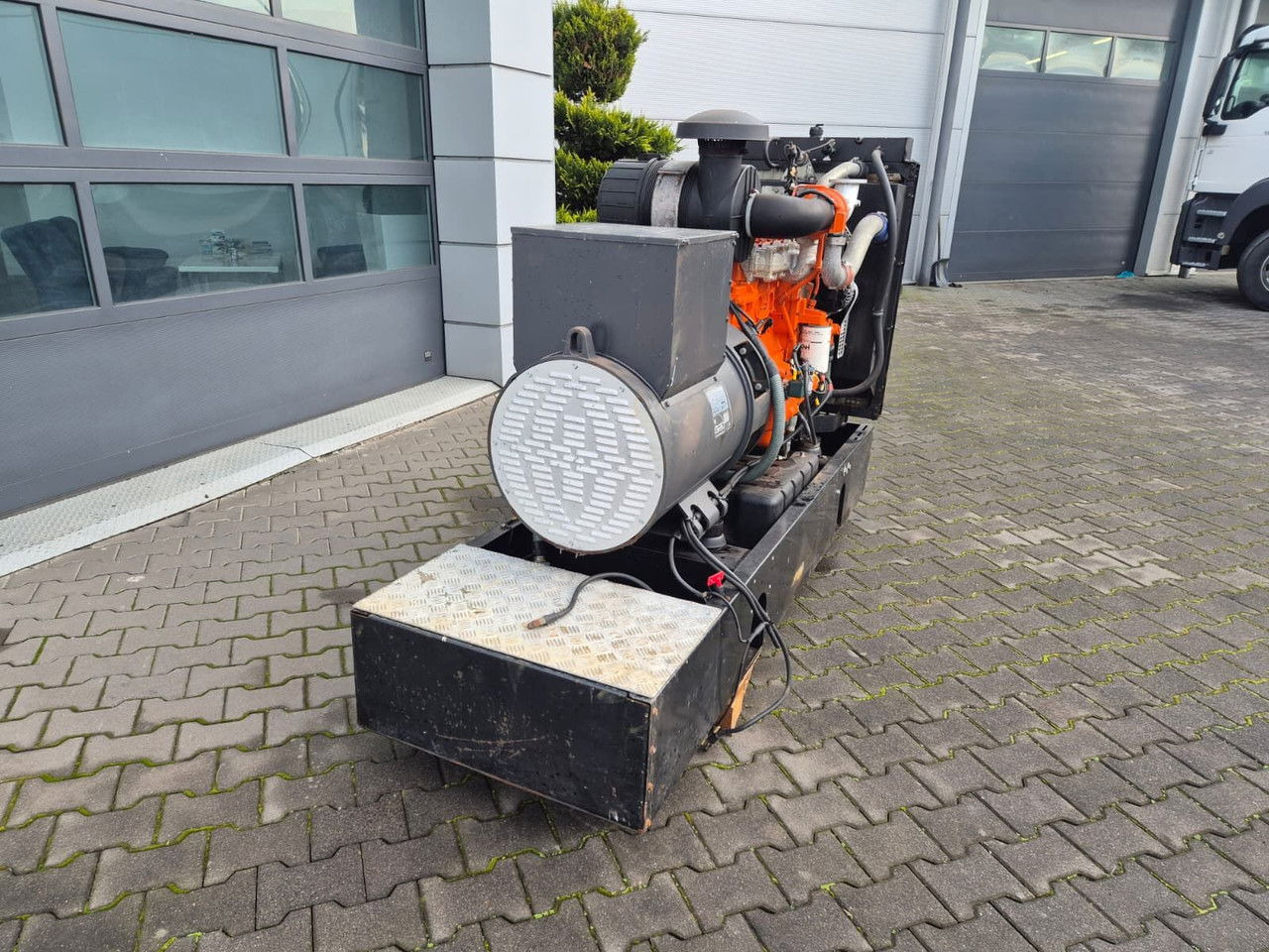 Diversen ECP34 2S4 - FTP Engine,126kVA,New oils, filters, L Mecc Alte ECP34 2S4 - FTP Engine,126kVA,New oils, filters, Like New - Groupe électrogène: photos 5 Diversen ECP34 2S4 - FTP Engine,126kVA,New oils, filters, L Mecc Alte ECP34 2S4 - FTP Engine,126kVA,New oils, filters, Like New - Groupe électrogène: photos 5