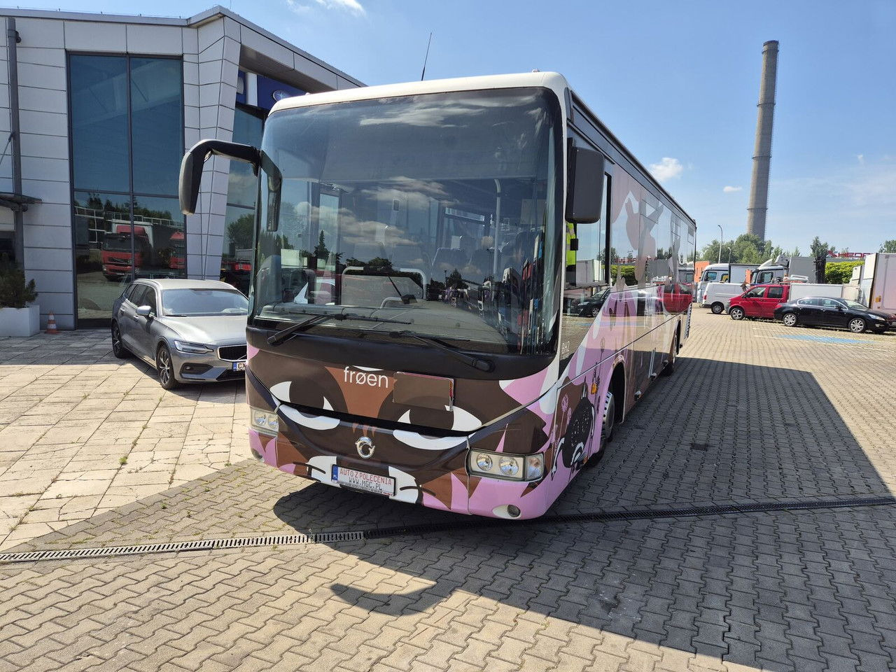 IRISBUS Iveco 330 KM / Solar Panels / NEW Equiped - Autocar: photos 5 IRISBUS Iveco 330 KM / Solar Panels / NEW Equiped - Autocar: photos 5
