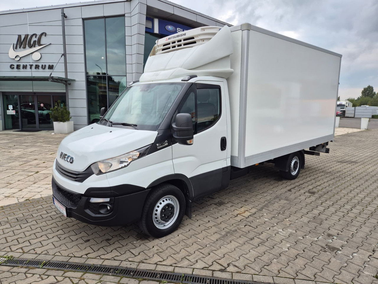 Iveco Daily 35S16 Hi-Matic / 1 Owner / Mitsubishi / Serviced - Utilitaire frigorifique: photos 1 Iveco Daily 35S16 Hi-Matic / 1 Owner / Mitsubishi / Serviced - Utilitaire frigorifique: photos 1