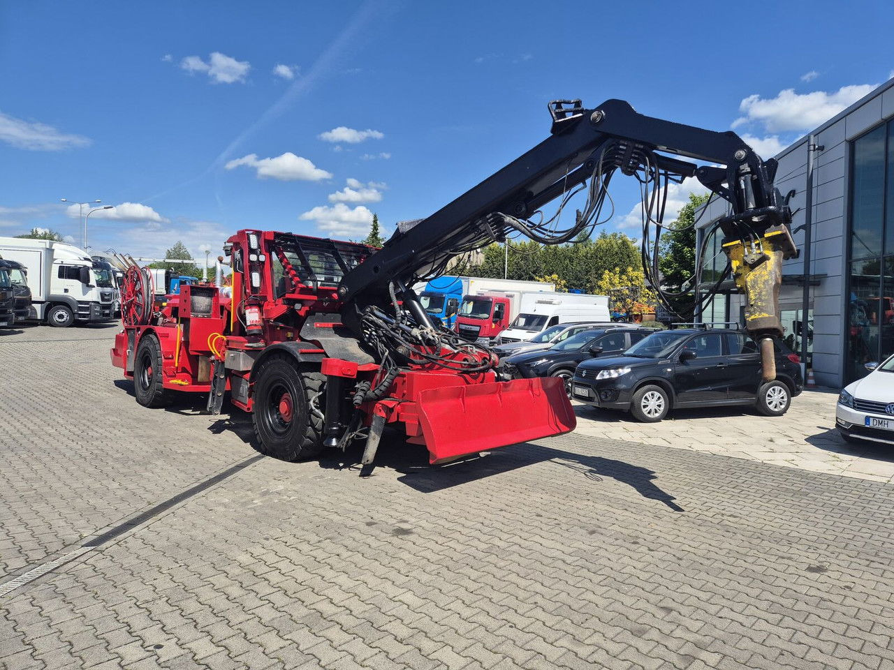 JAMA SBU8000 / Epirco Hammer / Scaler / Serviced Jama SBU8000 / Epirco Hammer / Scaler / Serviced - Machine d'exploitation minière: photos 2 JAMA SBU8000 / Epirco Hammer / Scaler / Serviced Jama SBU8000 / Epirco Hammer / Scaler / Serviced - Machine d'exploitation minière: photos 2