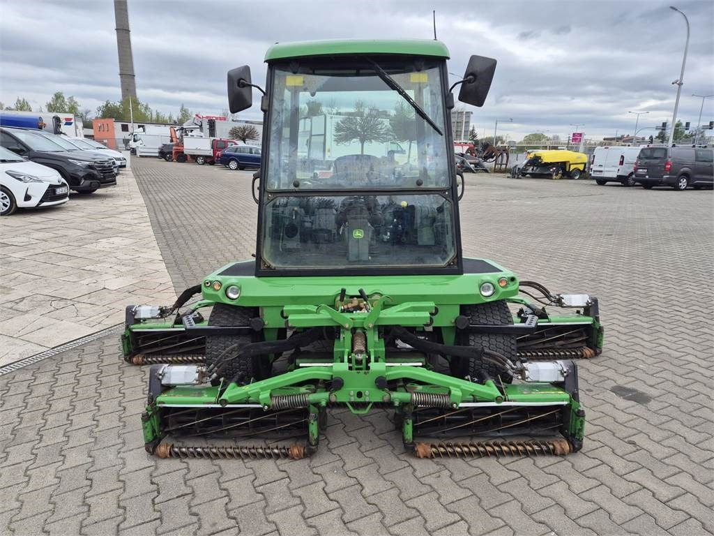 John Deere 1905 4WD / 2010 / SERVICED / CABIN! - Motofaucheuse: photos 3 John Deere 1905 4WD / 2010 / SERVICED / CABIN! - Motofaucheuse: photos 3