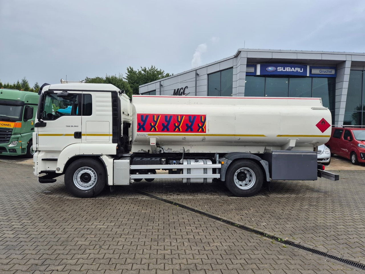 MAN TGS 18.360 OIL Transport / Good Condition - crédit-bail MAN TGS 18.360 OIL Transport / Good Condition: photos 14