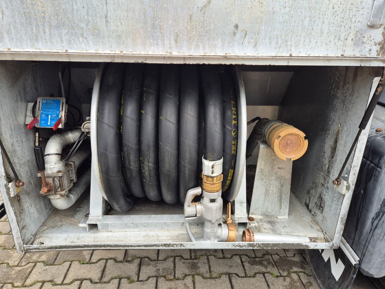 MAN TGS 18.360 OIL Transport / Good Condition - crédit-bail MAN TGS 18.360 OIL Transport / Good Condition: photos 29