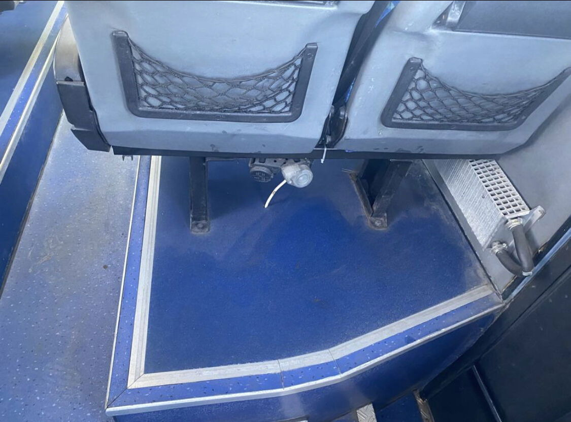 Bus interurbain Mercedes-Benz Vario 814 814D, Mediano, Cibro, Vario,33 seats, E4, Wide Body: photos 19 Bus interurbain Mercedes-Benz Vario 814 814D, Mediano, Cibro, Vario,33 seats, E4, Wide Body: photos 19