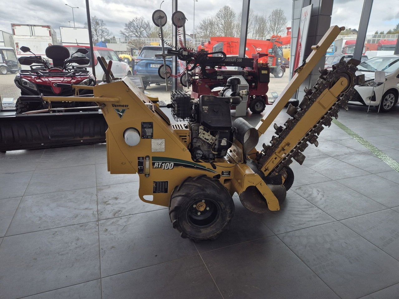 VERMEER Vermeer RT 100 / Trench SAW / Mini Chain Excavator / IDE AL FOR Cables - Trancheuse: photos 2 VERMEER Vermeer RT 100 / Trench SAW / Mini Chain Excavator / IDE AL FOR Cables - Trancheuse: photos 2
