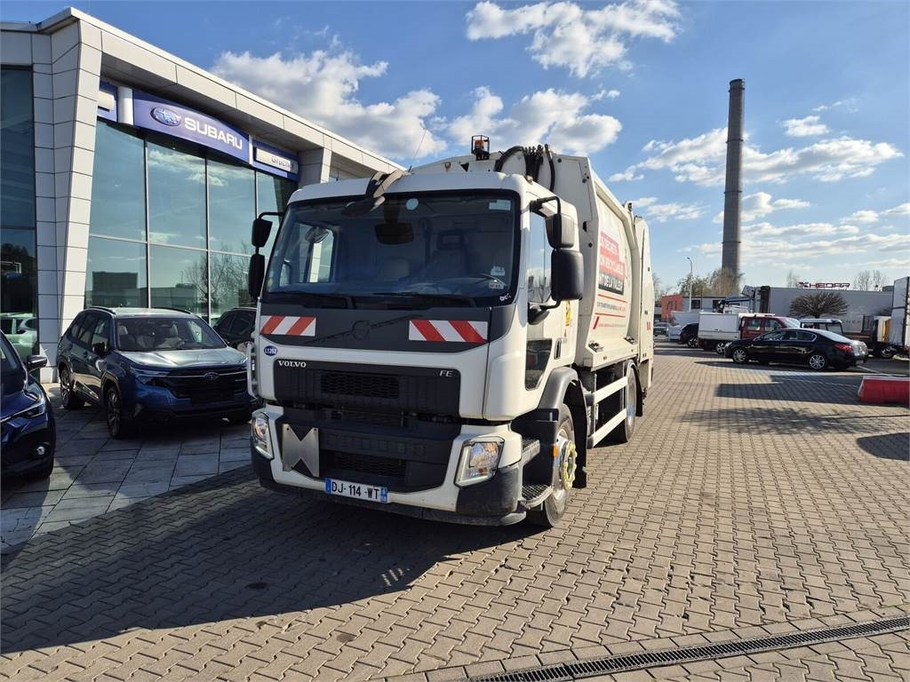 Volvo FE 280 / 13M3 / GEESINKNORBA / EURO 6 / 3 SEATS - Benne à ordures ménagères: photos 2 Volvo FE 280 / 13M3 / GEESINKNORBA / EURO 6 / 3 SEATS - Benne à ordures ménagères: photos 2