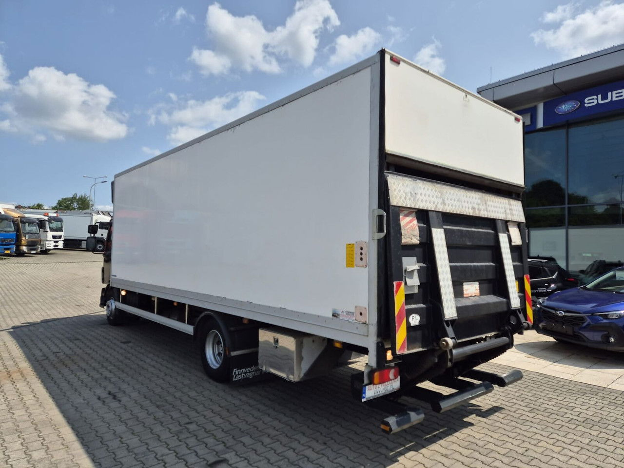 Camion fourgon Volvo FL 240: photos 10