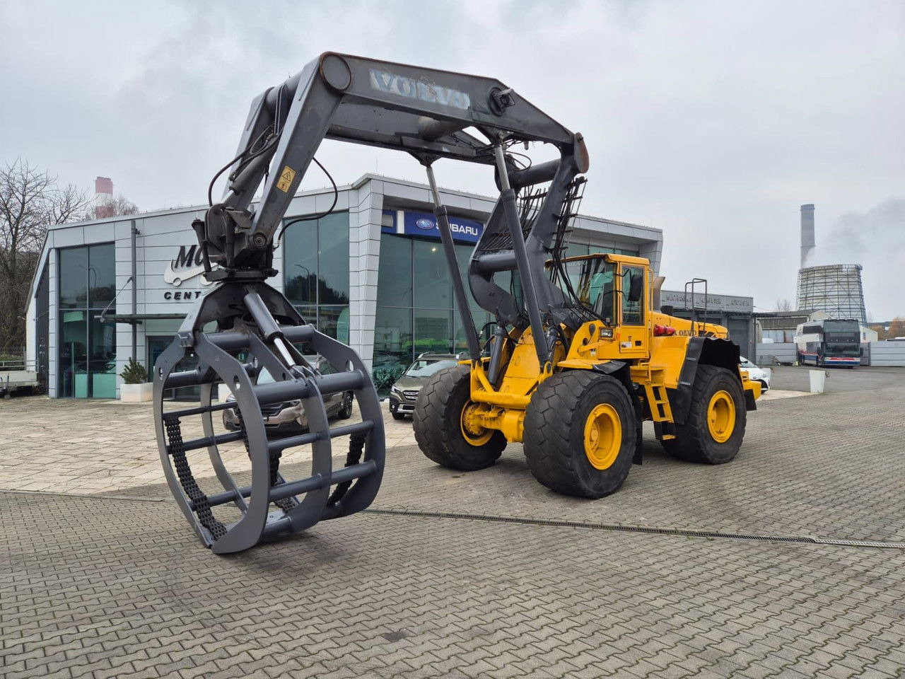 Volvo L180 E - Chargeuse sur pneus: photos 1 Volvo L180 E - Chargeuse sur pneus: photos 1