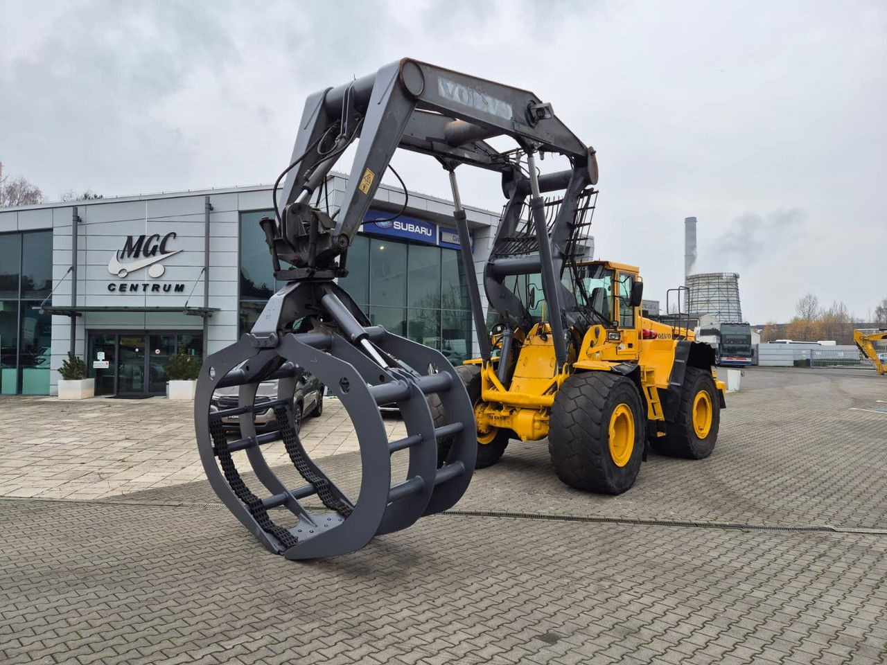 Volvo L180 E - Chargeuse sur pneus: photos 2 Volvo L180 E - Chargeuse sur pneus: photos 2