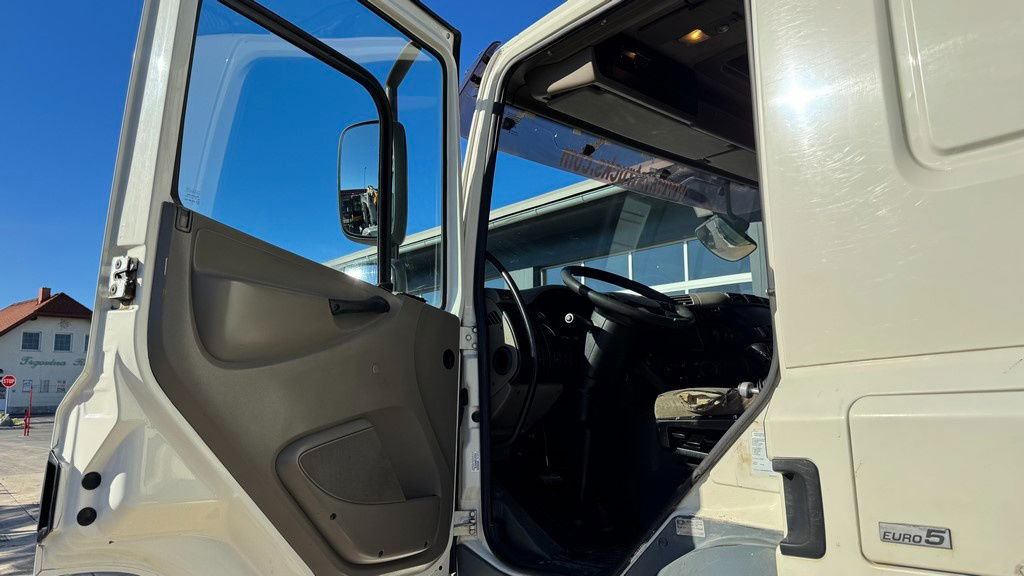 Camion benne DAF CF 85.410 6x4 tipper - retarder: photos 27 Camion benne DAF CF 85.410 6x4 tipper - retarder: photos 27