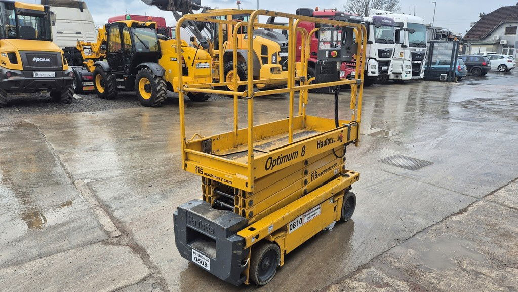 Haulotte Optimum 8 - NEW Batteries - 2019 Year - 325 Hours - Nacelle ciseaux: photos 5 Haulotte Optimum 8 - NEW Batteries - 2019 Year - 325 Hours - Nacelle ciseaux: photos 5
