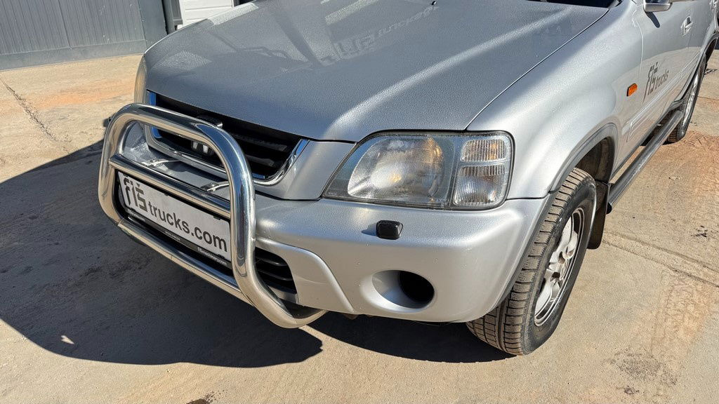 Honda CRV 2.0 - Petrol - AIR Condition - 5 Doors - SUV: photos 2 Honda CRV 2.0 - Petrol - AIR Condition - 5 Doors - SUV: photos 2