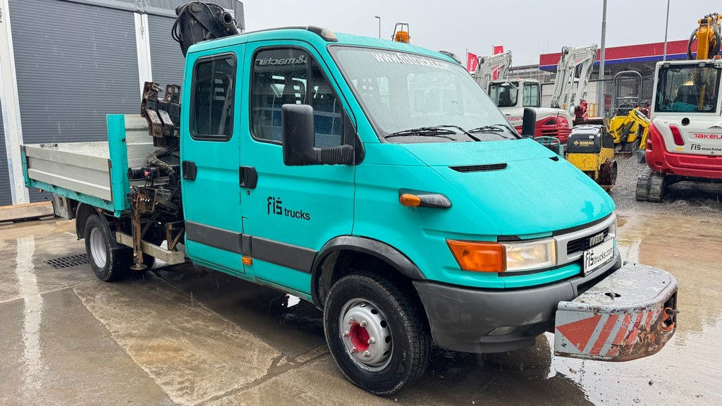 Iveco Daily 65 C15 stake body - Hiab 045-3 - 7.5M - Fourgon plateau: photos 3 Iveco Daily 65 C15 stake body - Hiab 045-3 - 7.5M - Fourgon plateau: photos 3