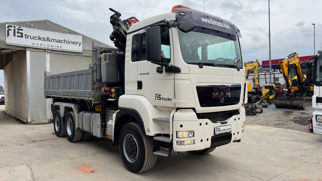 MAN TGS 28.480 6X4/4 bordmatic - cardan - Fassi F235XP - 14.9M - Retarder - Camion benne: photos 3 MAN TGS 28.480 6X4/4 bordmatic - cardan - Fassi F235XP - 14.9M - Retarder - Camion benne: photos 3