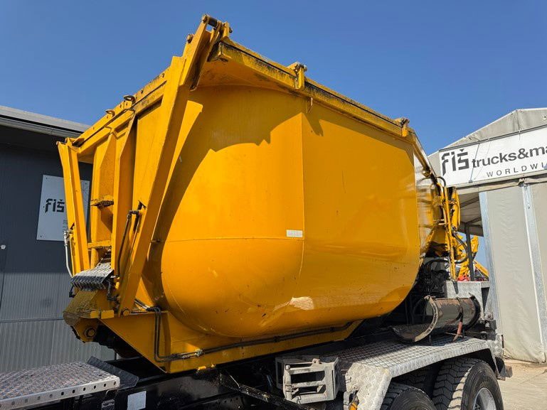 Meiller Asphalt mulda tipper - with chassis - Benne pour poids lourds: photos 1 Meiller Asphalt mulda tipper - with chassis - Benne pour poids lourds: photos 1