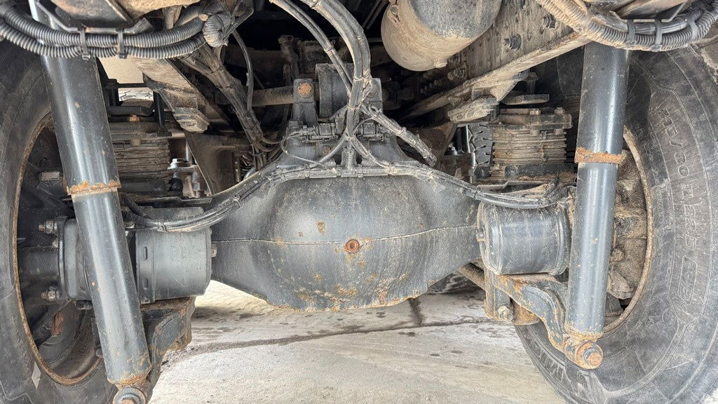 Camion benne Mercedes-Benz Arocs 2643 6X4 meiller bordmatic tipper: photos 17 Camion benne Mercedes-Benz Arocs 2643 6X4 meiller bordmatic tipper: photos 17