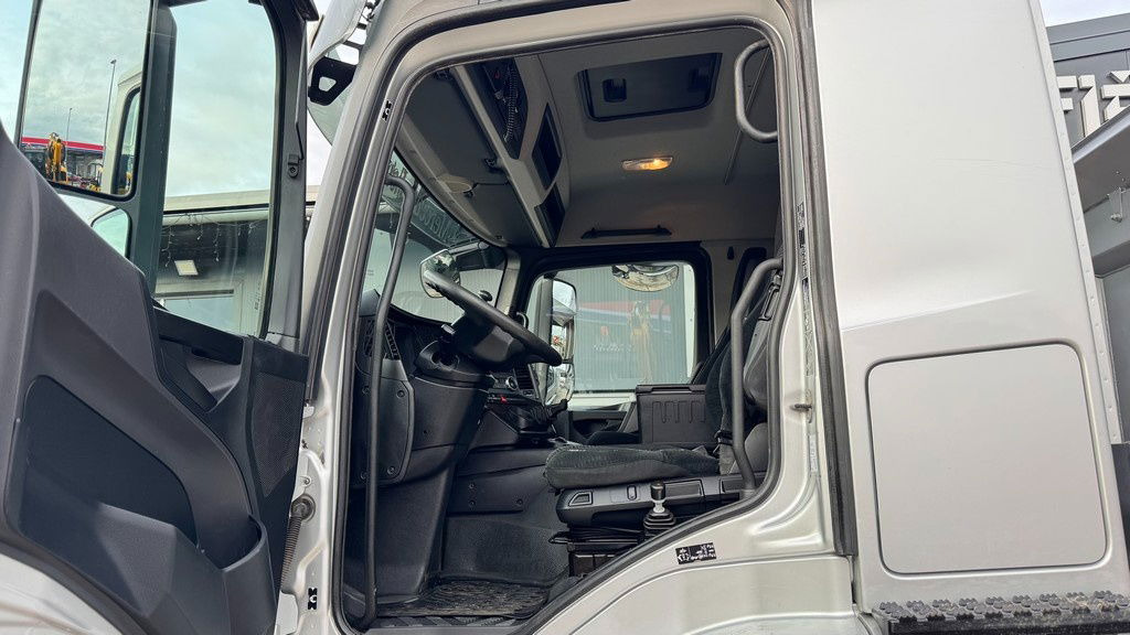 Camion benne Mercedes-Benz Arocs 2643 6X4 meiller bordmatic tipper: photos 22 Camion benne Mercedes-Benz Arocs 2643 6X4 meiller bordmatic tipper: photos 22