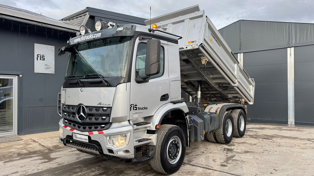 Camion benne Mercedes-Benz Arocs 2643 6X4 meiller bordmatic tipper: photos 7 Camion benne Mercedes-Benz Arocs 2643 6X4 meiller bordmatic tipper: photos 7