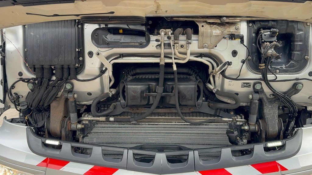 Camion benne Mercedes-Benz Arocs 2643 6X4 meiller bordmatic tipper: photos 20 Camion benne Mercedes-Benz Arocs 2643 6X4 meiller bordmatic tipper: photos 20