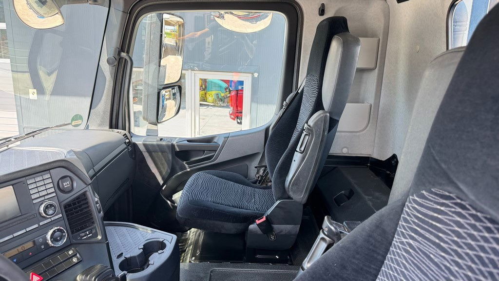 Camion benne Mercedes-Benz Arocs 2658 6x4 - meiller bordmatic - retarder: photos 30