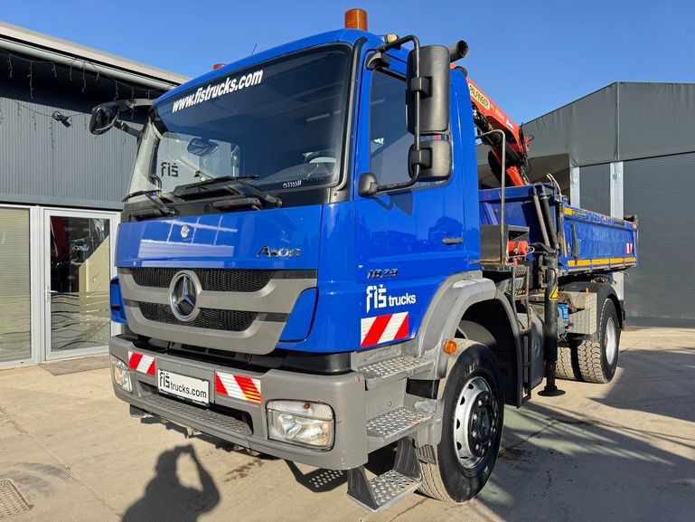 Mercedes-Benz Axor 1829 K 4x2 meiller tipper - crane PK8501 remote - Camion benne: photos 1 Mercedes-Benz Axor 1829 K 4x2 meiller tipper - crane PK8501 remote - Camion benne: photos 1