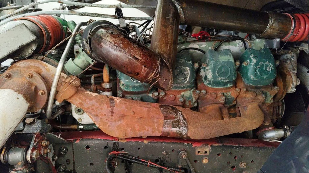 Camion benne Mercedes-Benz SK 3235 8X4 tipper - V8: photos 19