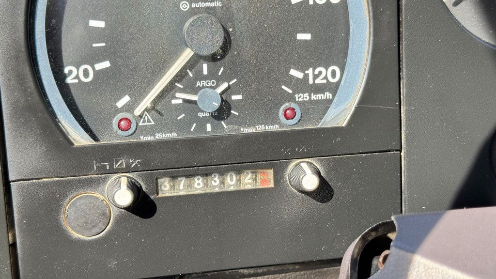 Camion benne Mercedes-Benz SK 3235 8X4 tipper - V8: photos 27