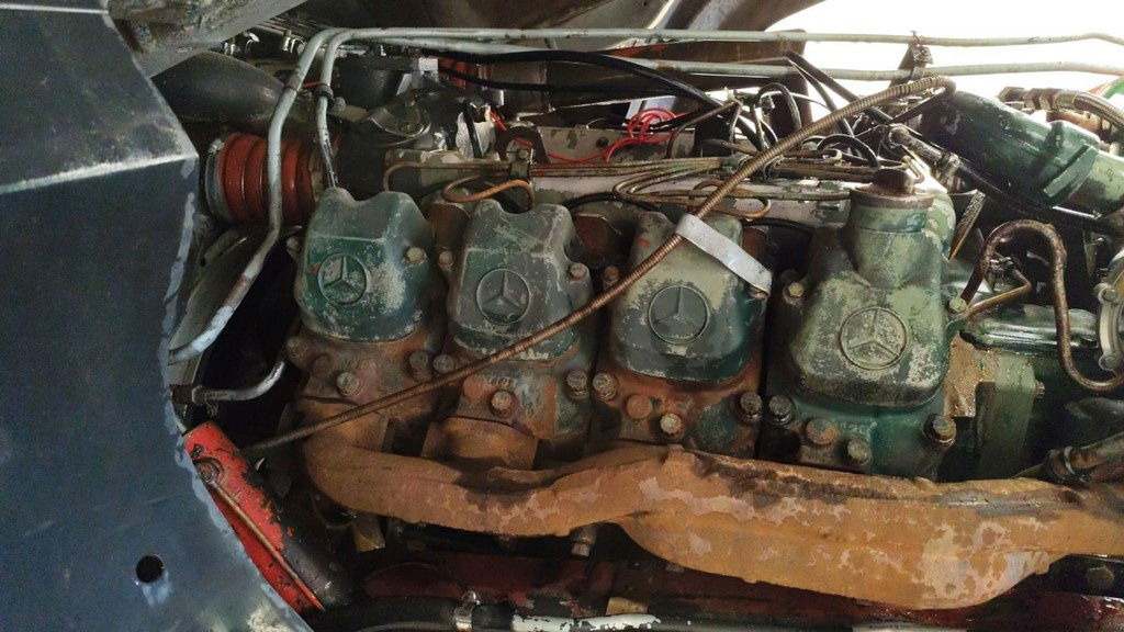 Camion benne Mercedes-Benz SK 3235 8X4 tipper - V8: photos 20