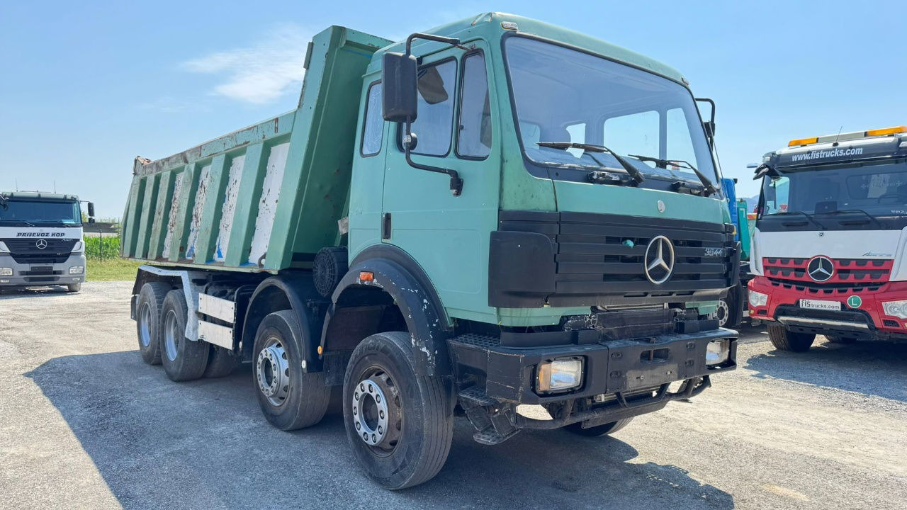 Mercedes-Benz SK 3235 8X4 tipper - V8 - Camion benne: photos 3 Mercedes-Benz SK 3235 8X4 tipper - V8 - Camion benne: photos 3