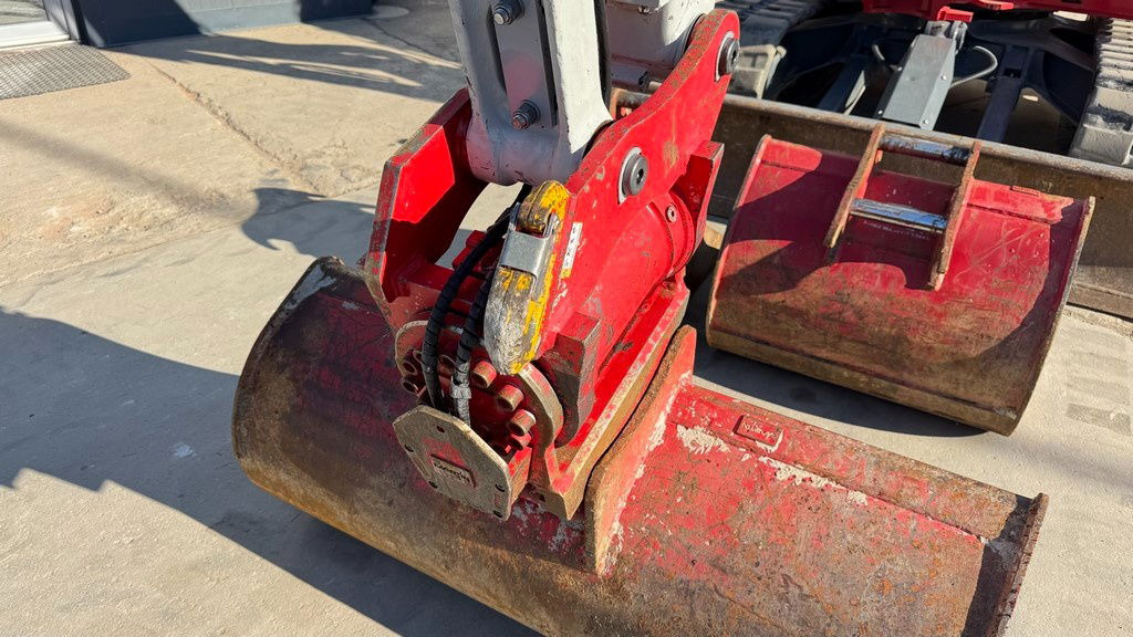 Takeuchi Takeuchi TB290-2 - 2022 Year - Powertilt - 3X Buckets - 945 Hours - Mini pelle: photos 2 Takeuchi Takeuchi TB290-2 - 2022 Year - Powertilt - 3X Buckets - 945 Hours - Mini pelle: photos 2
