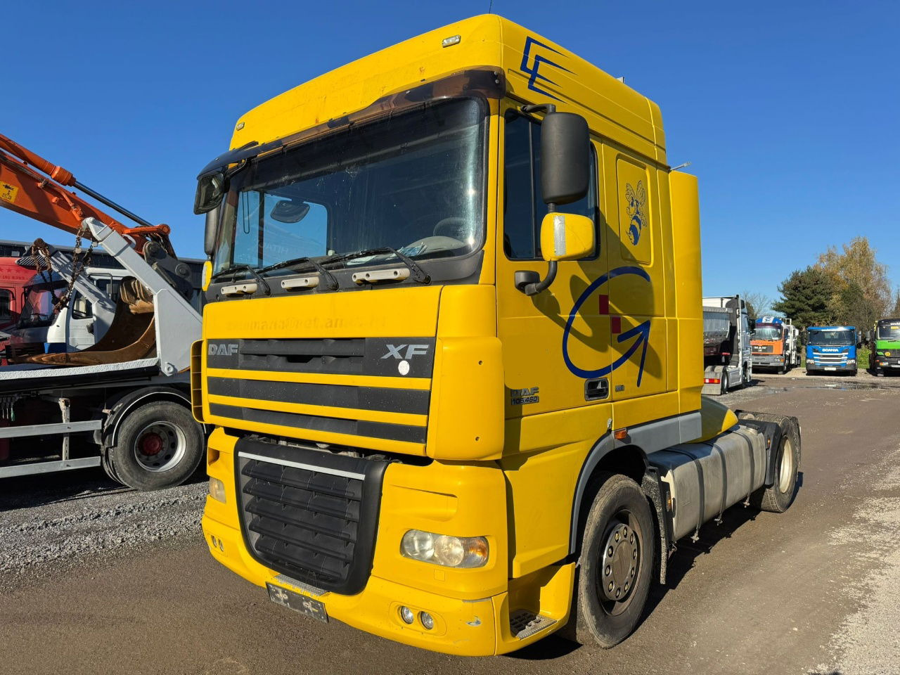 DAF XF 105.460 4x2 tractor unit - manual gear - Tracteur routier: photos 1 DAF XF 105.460 4x2 tractor unit - manual gear - Tracteur routier: photos 1