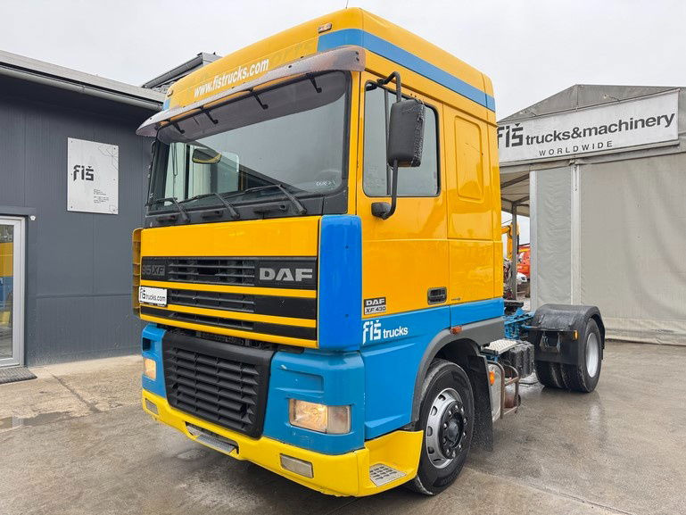 DAF XF 95.430 4x2 tractor unit - euro 3 - Tracteur routier: photos 1 DAF XF 95.430 4x2 tractor unit - euro 3 - Tracteur routier: photos 1