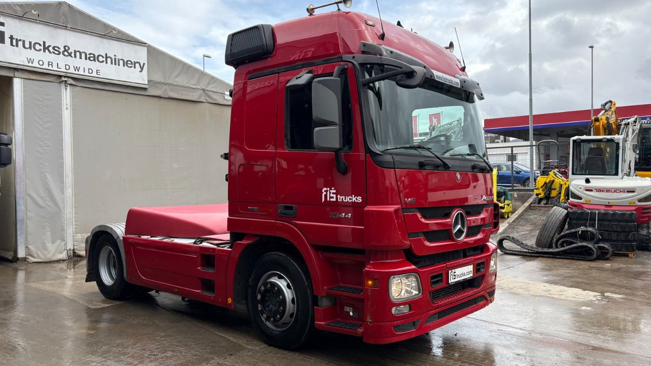 Mercedes-Benz Actros 1844 4x2 tractor unit - retarder - Tracteur routier: photos 2 Mercedes-Benz Actros 1844 4x2 tractor unit - retarder - Tracteur routier: photos 2