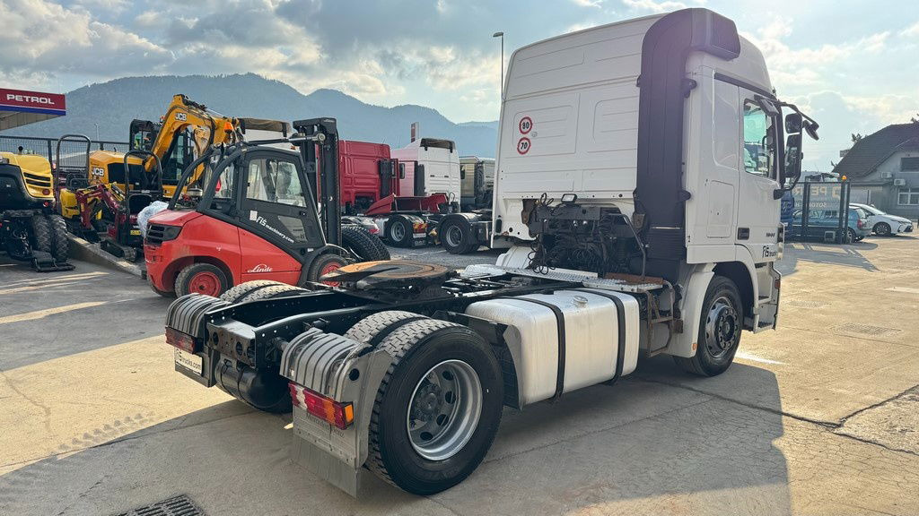 Mercedes-Benz Actros 1844 4x2 tractor unit - retarder - Tracteur routier: photos 5 Mercedes-Benz Actros 1844 4x2 tractor unit - retarder - Tracteur routier: photos 5