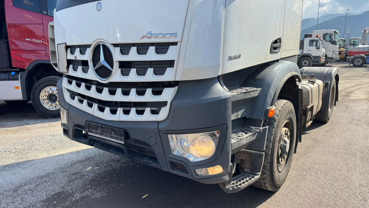 Mercedes-Benz Arocs 1851 LS HAD 4X4 - Euro 6 - retarder - tipper hydraulics - Tracteur routier: photos 2 Mercedes-Benz Arocs 1851 LS HAD 4X4 - Euro 6 - retarder - tipper hydraulics - Tracteur routier: photos 2