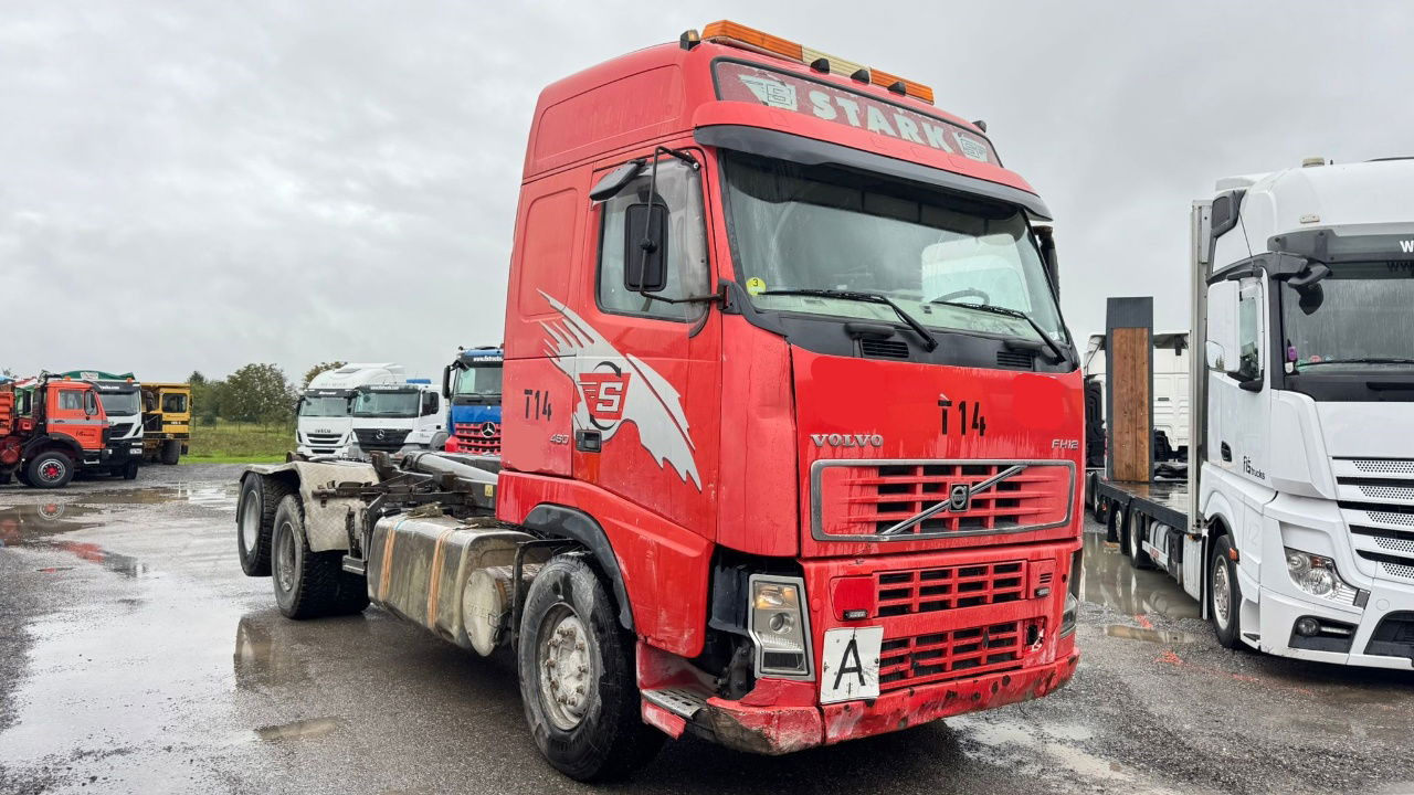 Volvo FH 12 460 6x2 Meiller abroll tipper - motor brake - lifting axle - Camion porte-conteneur/ Caisse mobile: photos 2 Volvo FH 12 460 6x2 Meiller abroll tipper - motor brake - lifting axle - Camion porte-conteneur/ Caisse mobile: photos 2