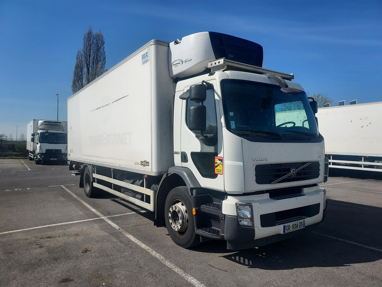 VOLVO FE - Camion frigorifique: photos 1 VOLVO FE - Camion frigorifique: photos 1