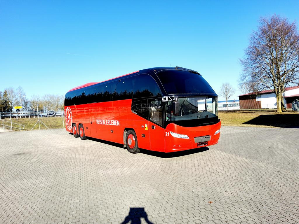 Neoplan Cityliner P15 Euro 6 / 53 Sitze - Autocar: photos 1 Neoplan Cityliner P15 Euro 6 / 53 Sitze - Autocar: photos 1