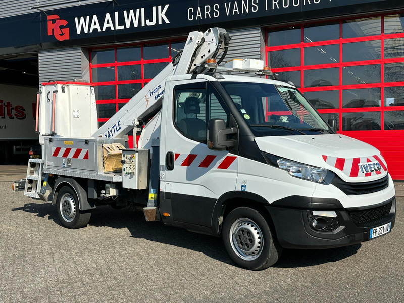 Iveco Daily 35S14 278 draaaiuren, 4x gestempeld, 14 meter APK 10-04-2026, KM 40.365 - Véhicule utilitaire: photos 4 Iveco Daily 35S14 278 draaaiuren, 4x gestempeld, 14 meter APK 10-04-2026, KM 40.365 - Véhicule utilitaire: photos 4
