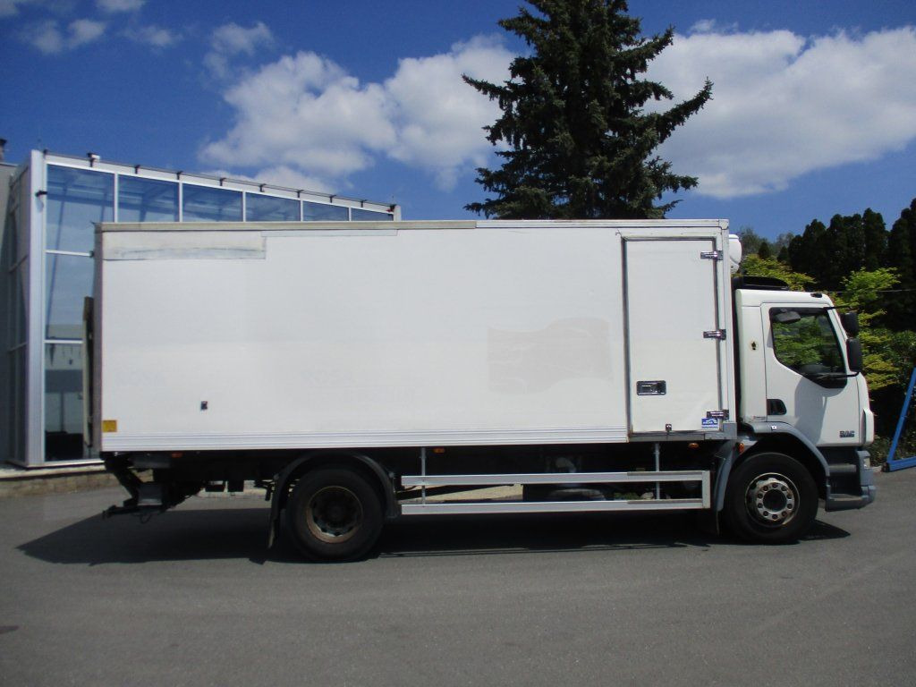 DAF LF55.220 EURO 4 Carrier - Camion frigorifique: photos 3 DAF LF55.220 EURO 4 Carrier - Camion frigorifique: photos 3