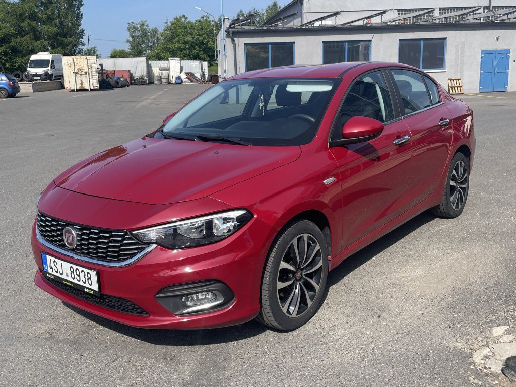 Fiat 1.4 16V 70 kW - Voiture: photos 2 Fiat 1.4 16V 70 kW - Voiture: photos 2