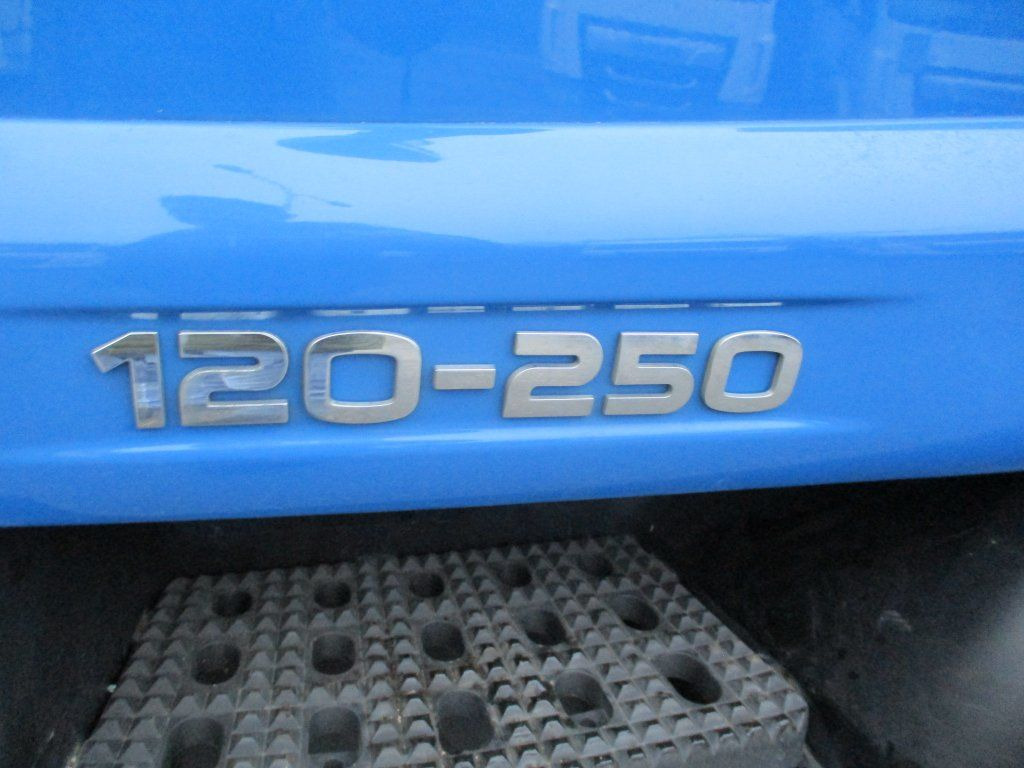 Camion fourgon Iveco 120E25 mit LBW: photos 13