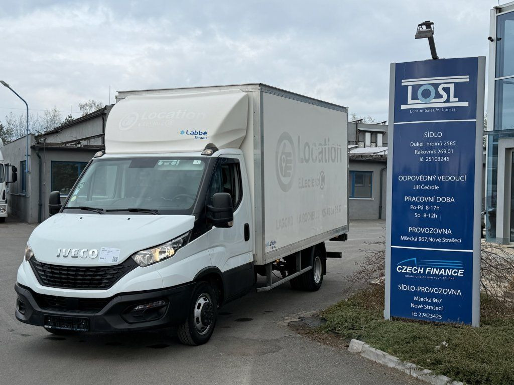 Iveco 35C16 Daily - Fourgon grand volume: photos 1 Iveco 35C16 Daily - Fourgon grand volume: photos 1