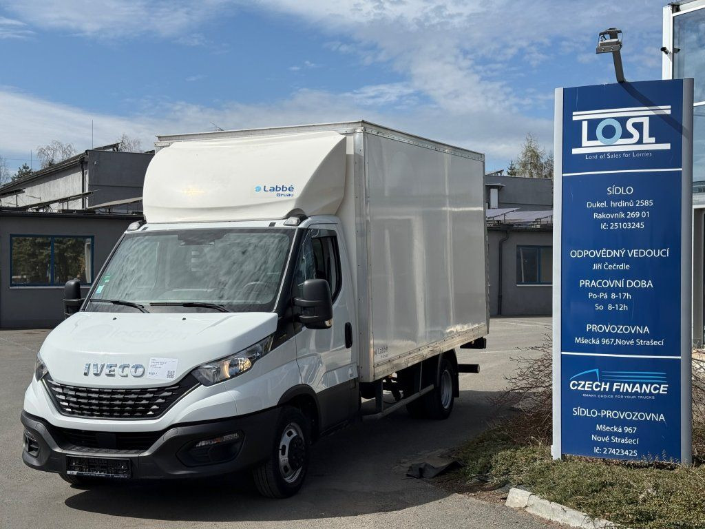 Iveco 35C16 Daily - Fourgon grand volume: photos 1 Iveco 35C16 Daily - Fourgon grand volume: photos 1