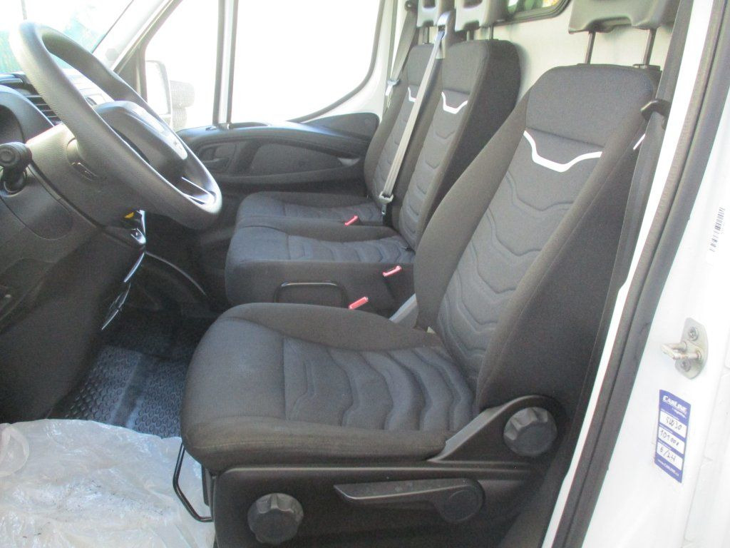 Utilitaire frigorifique Iveco Daily 35C16: photos 10