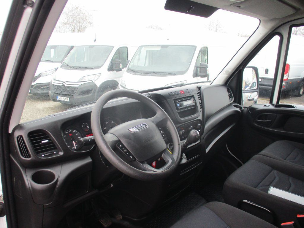 Fourgon grand volume Iveco Daily 35C16: photos 13